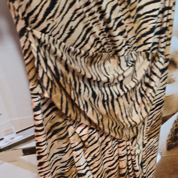 RACHEL Rachel Roy Zebra Print Maxi Dress - Picture 5 of 7